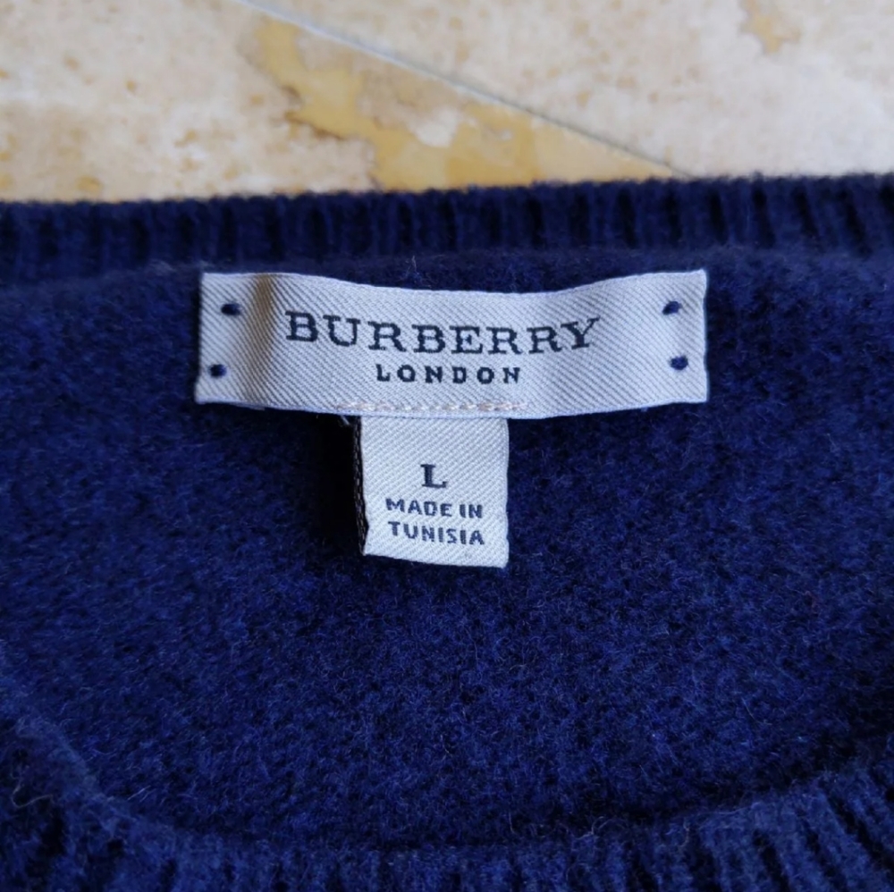 Burberry sweater